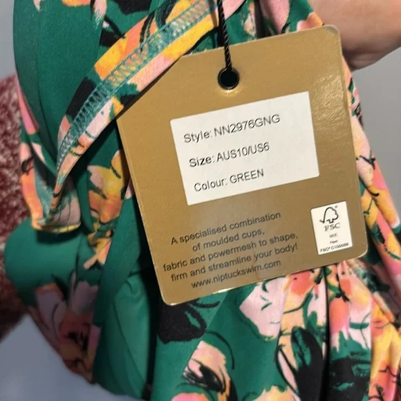 Niptuck Swim One Piece Swimsuit Floral Multifit Cup Green Floral Ruched - Picture 6 of 6